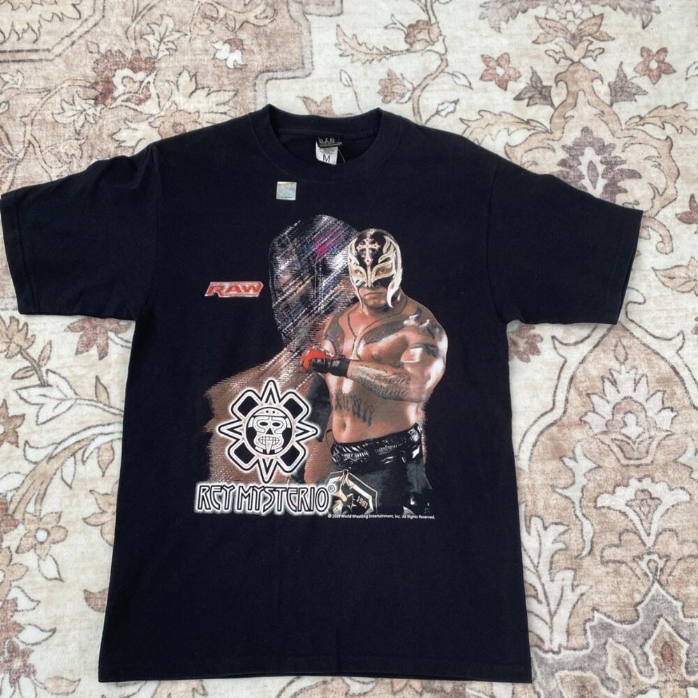 Rare 2009 Rey Mysterio Wrestling RAW T Shirt Medium